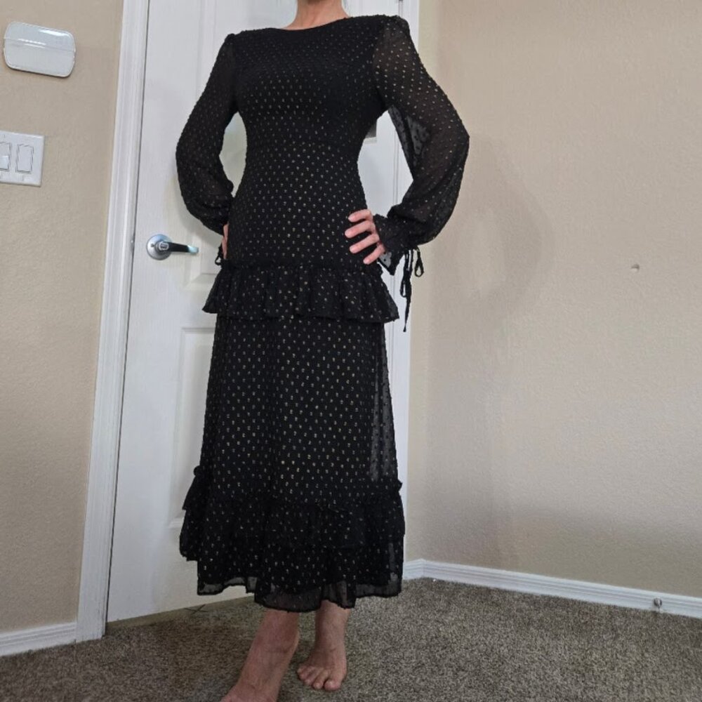 BNWT  endless rose Metallic Dot Long Sleeve Chiffon Midi dress in Black Size S